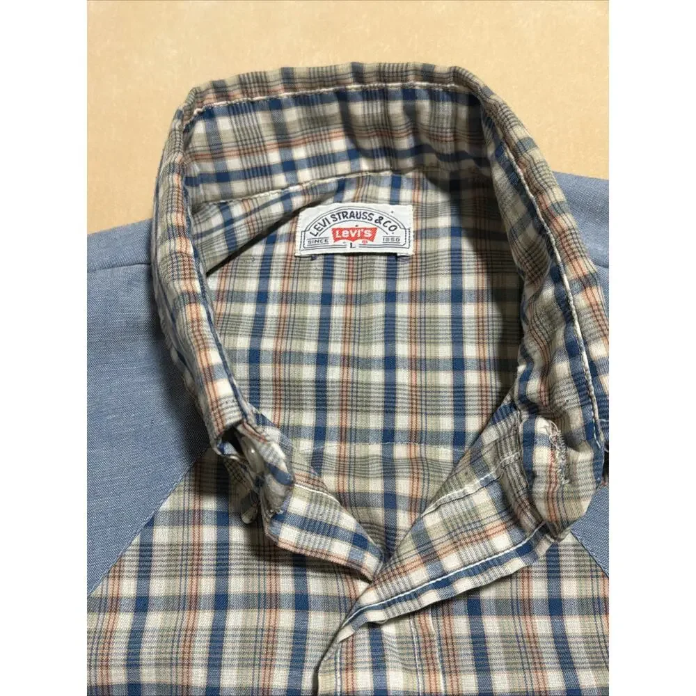 Vintage Levi’s Plaid Button Down Shirt Large